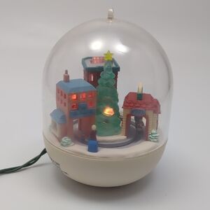 3/$10 Hallmark 1993: Last Minute Shopping Ornament